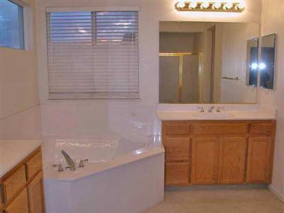 919 Valais Ln, Manteca, CA 95337 photo 8