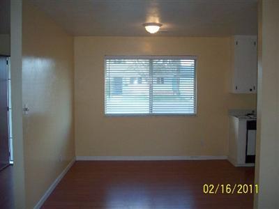 1250 Manor Dr, Ripon, CA 95366 photo 2