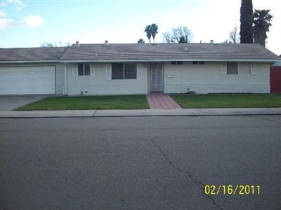 1250 Manor Dr, Ripon, CA 95366 photo 1