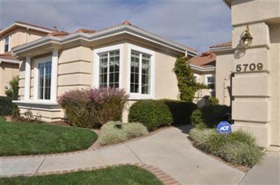 5709 Hoag Pl, Davis, CA 95618 photo 4