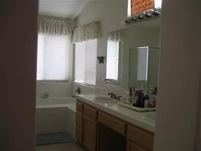 1836 Winding River Ct, Manteca, CA 95337 photo 14