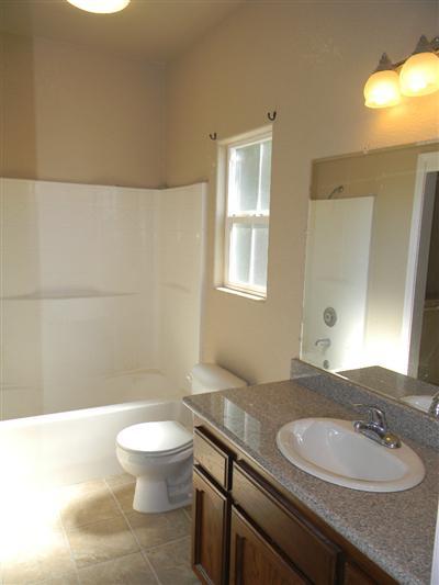 1809 Denver St, Modesto, CA 95358 photo 8