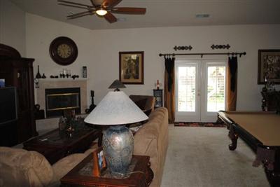 1370 Christopher Dr, Merced, CA 95340 photo 4