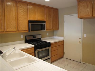 2168 Walsingham Ct, Tracy, CA 95376 photo 4