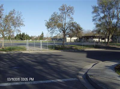 3740 Chippewa St, Modesto, CA 95356 photo 2