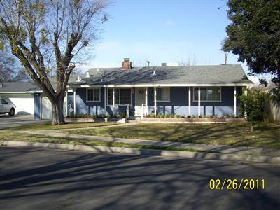 1215 E 20th St, Merced, CA 95340 photo 2