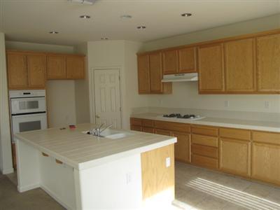 606 W Boesch Dr, Ripon, CA 95366 photo 6