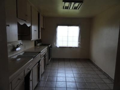 4835 E 3rd St, Stockton, CA 95215 photo 4
