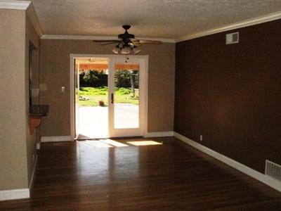 720 N 3rd St, Patterson, CA 95363 photo 6