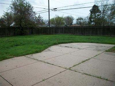 560 Colfax Ave, Modesto, CA 95354 photo 2