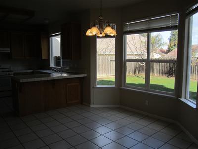 3817 Julene Dr, Modesto, CA 95357 photo 4