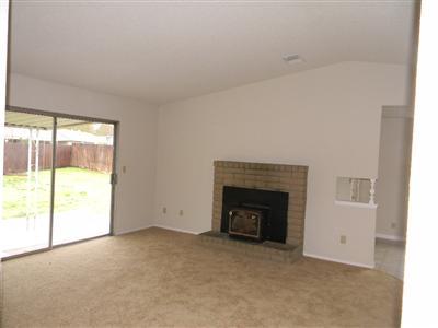 2000 Winton Ave, Modesto, CA 95350 photo 4