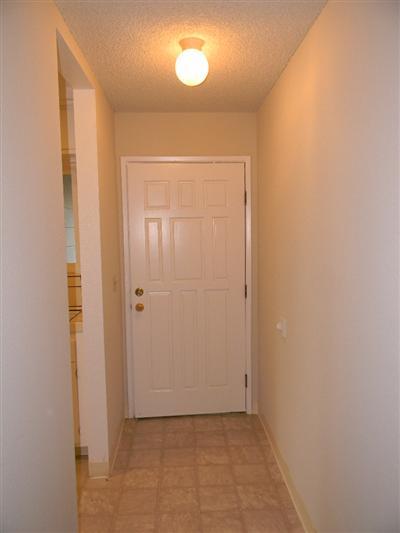 2000 Winton Ave, Modesto, CA 95350 photo 3