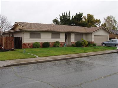 3431 Vanderbilt Ave, Turlock, CA 95382 photo 1