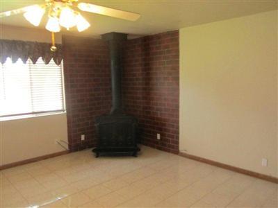 400 Luis Pl, Winters, CA 95694 photo 2