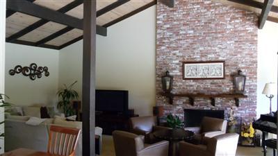 7011 Del Rio Dr, Modesto, CA 95356 photo 6