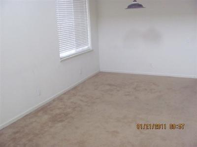 3263 Dewar Ln, Turlock, CA 95382 photo 3