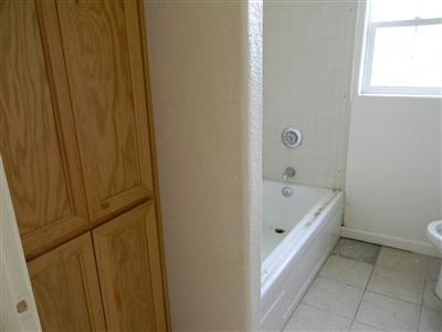 410 Laurel Ave, Modesto, CA 95351 photo 17