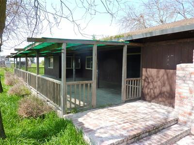12424 E Harney Ln, Lodi, CA 95240 photo 3
