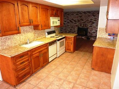 12424 E Harney Ln, Lodi, CA 95240 photo 6