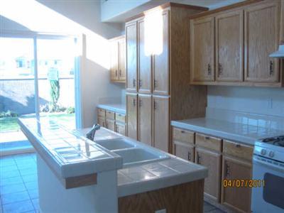 653 Chandon Dr, Merced, CA 95348 photo 4