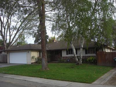 4752 Crestview Dr, Carmichael, CA 95608 photo 1