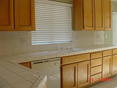 76 Via Borrelli, Gustine, CA 95322 photo 10