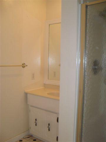 1006 Hackberry Ave, Modesto, CA 95350 photo 10