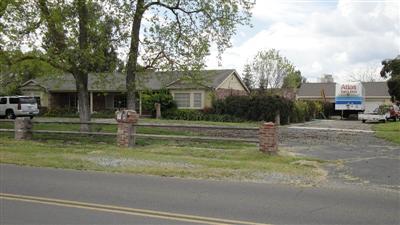 733 S Johnson Rd, Turlock, CA 95380 photo 1