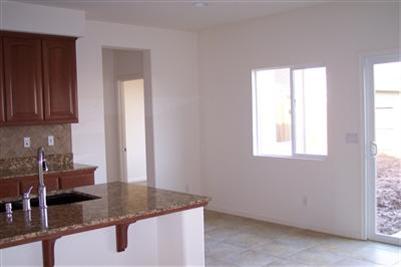 1353 Baxter Ct, Merced, CA 95348 photo 2