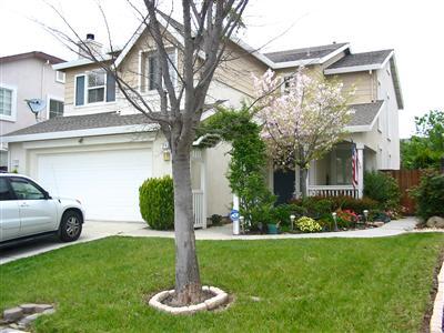 717 Harold Smith Dr, Tracy, CA 95304 photo 1
