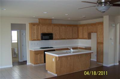 887 Tannehill Dr, Manteca, CA 95337 photo 3