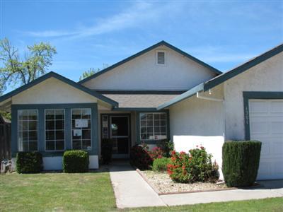 1301 Rolls Royce Ln, Modesto, CA 95351 photo 1