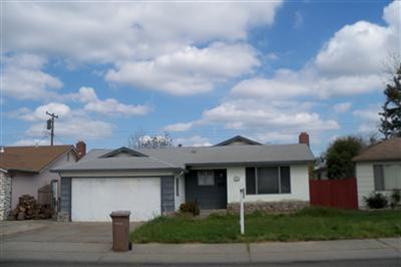1256 Glenhurst Dr, Lodi, CA 95240 photo 1