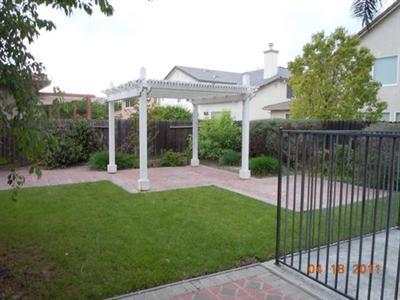2141 Robert Gabriel Dr, Tracy, CA 95377 photo 10
