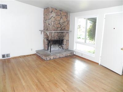 4831 Donovan Dr, Carmichael, CA 95608 photo 2