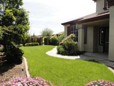 28135 Zephyr Dr, Tracy, CA 95304 photo 2