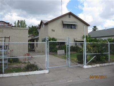 211 Watson St, Lodi, CA 95240 photo 1