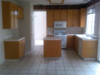 3713 Julene Dr, Modesto, CA 95357 photo 2