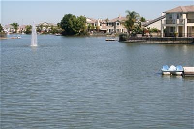 748 Harold Smith Dr, Tracy, CA 95304 photo 2