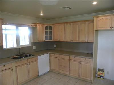 1818 Joaquin St, Modesto, CA 95350 photo 4