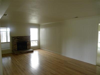 1818 Joaquin St, Modesto, CA 95350 photo 5