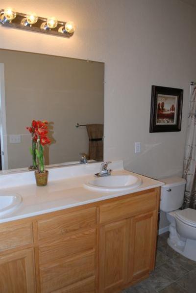 1813 Ironside Dr, Modesto, CA 95358 photo 6