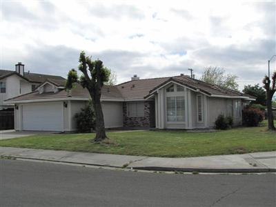 1003 Munchkin Dr, Modesto, CA 95351 photo 2