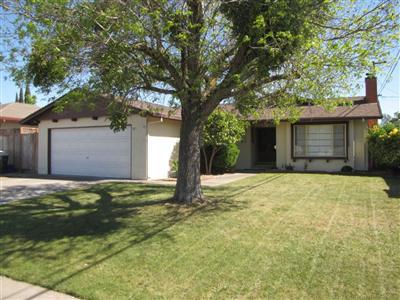302 Argonaut St, Manteca, CA 95336 photo 1