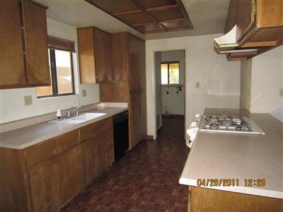 1125 Golden Gate Ave, Dos Palos, CA 93620 photo 4