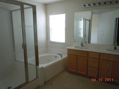 1131 Douglas Dr, Tracy, CA 95304 photo 8