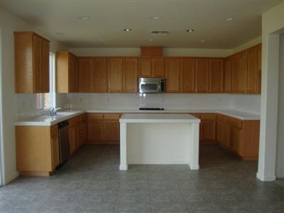 1070 Saffron Dr, Tracy, CA 95377 photo 6