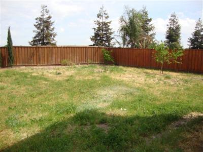 1070 Saffron Dr, Tracy, CA 95377 photo 17