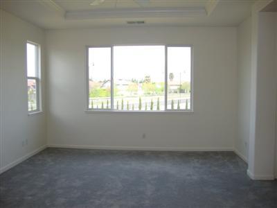 1070 Saffron Dr, Tracy, CA 95377 photo 12